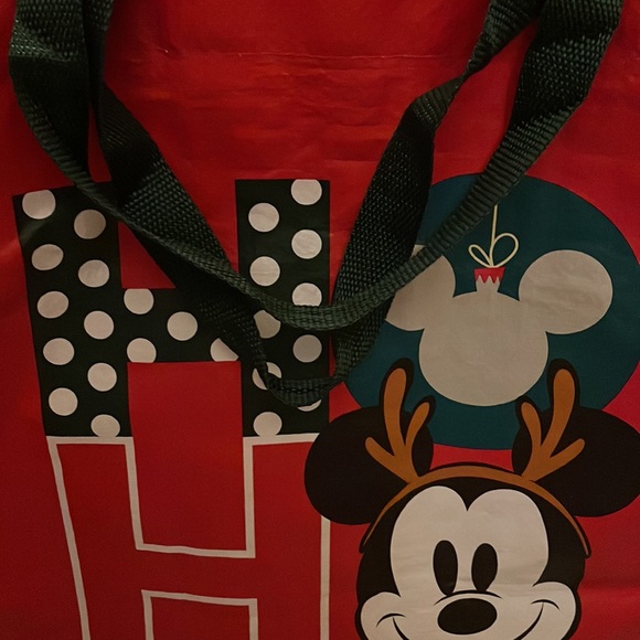 DISNEY Reusable Holiday Bag - Picture 7 of 7